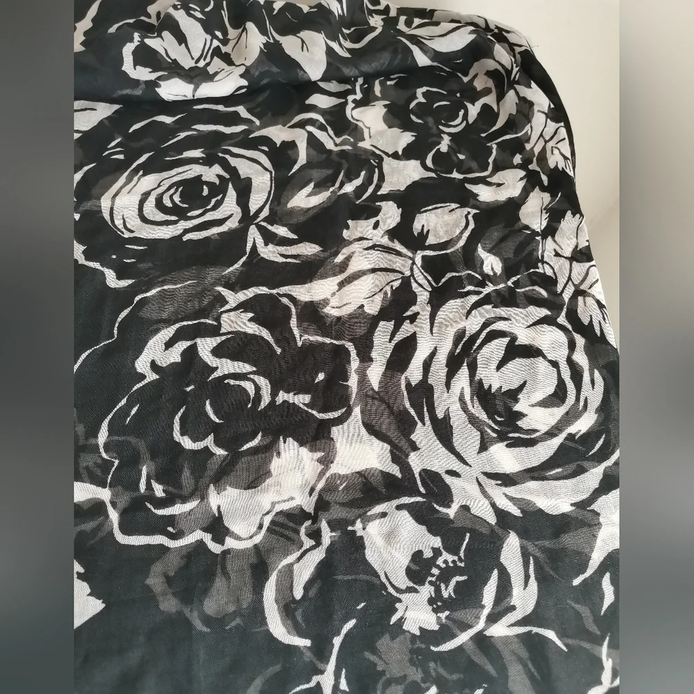 LAUREN RALPH LAUREN LONG SCARF
